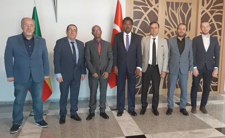 Le conseil d'administration de la société de machines agricoles Abollo s'est rendu à l'ambassade d'Éthiopie en Turquie. || Abollo Agricultural Machinery 