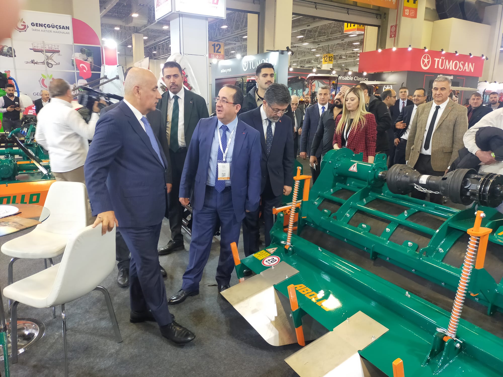 Visite du Ministre de l'Agriculture, Vahit Kirisci, à l'Agroshow Salon de l'Agriculture Eurasia || Abollo Agricultural Machinery 